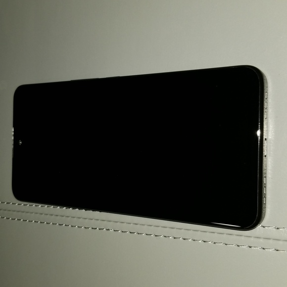 TCL 30 V 5G - Picture 2 of 5